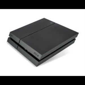 PS4 console slim